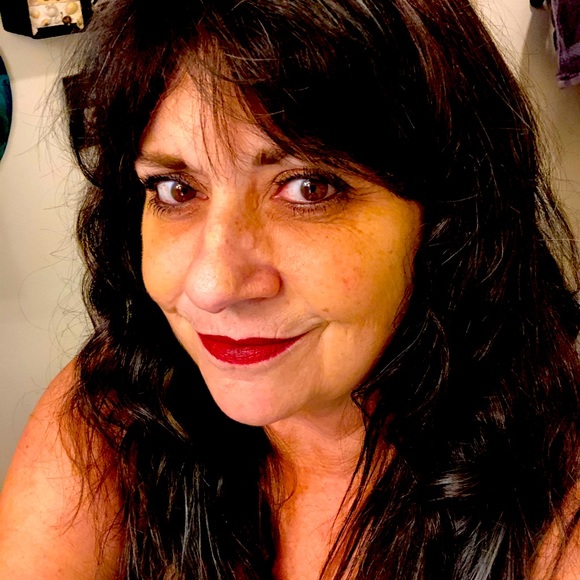 Meet your Posher, Robin - Picture 1 of 1